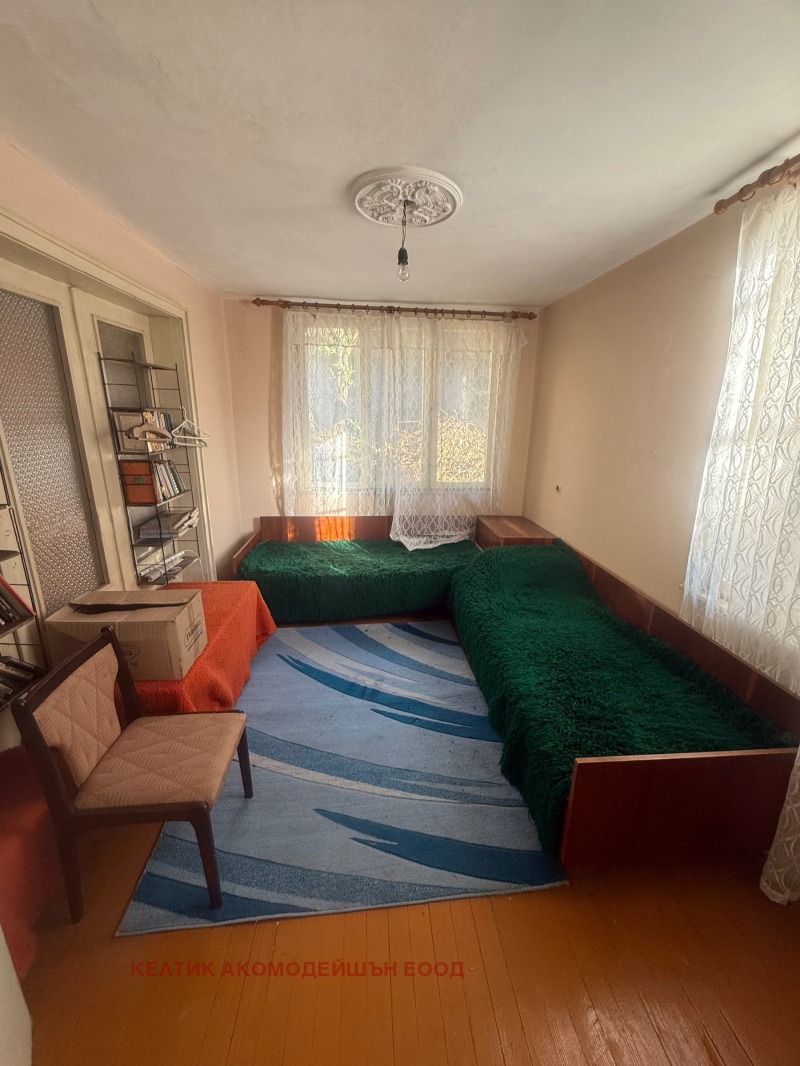 Продава КЪЩА, гр. Дупница, област Кюстендил, снимка 5 - Къщи - 52247015