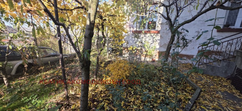 Продава КЪЩА, гр. Дупница, област Кюстендил, снимка 7 - Къщи - 52247015