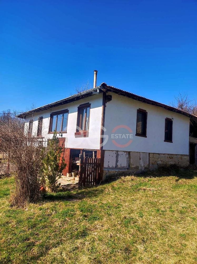 Продава КЪЩА, с. Даевци, област Габрово, снимка 8 - Къщи - 56347673