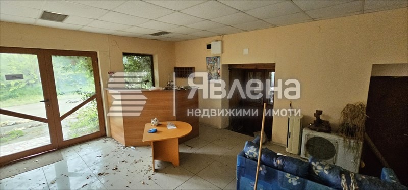 Продава ХОТЕЛ, с. Камен бряг, област Добрич, снимка 5 - Хотели - 55125418