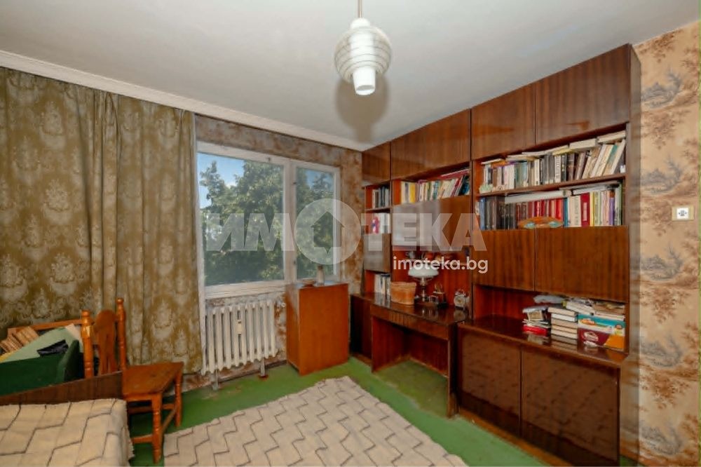 Продава 2-СТАЕН, гр. Пловдив, Гагарин, снимка 2 - Апартаменти - 54626054