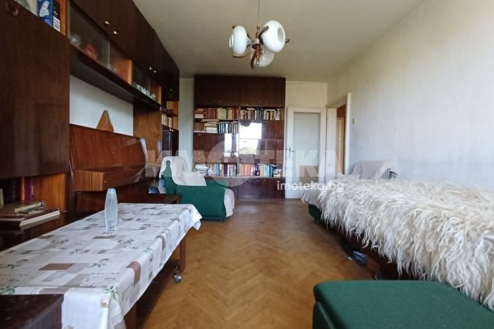 Продава 2-СТАЕН, гр. Пловдив, Гагарин, снимка 3 - Апартаменти - 54626054