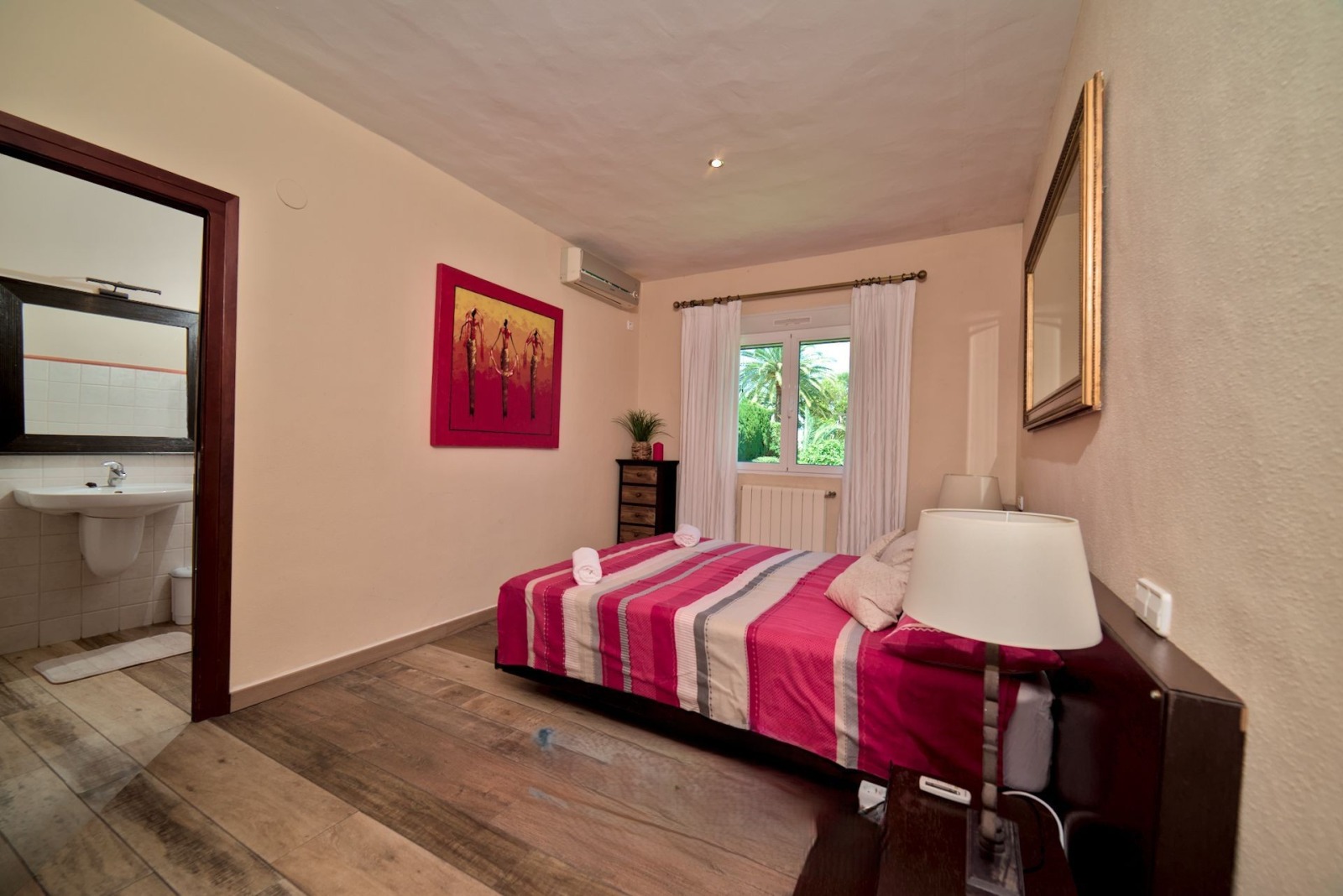 Продава ВИЛА, гр. Пловдив, Център, снимка 9 - Вили - 54343865