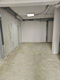 Продава ГАРАЖ, ПАРКОМЯСТО, град Варна, Цветен квартал • 129000 € / 252302.07 лв. • 36622044 6