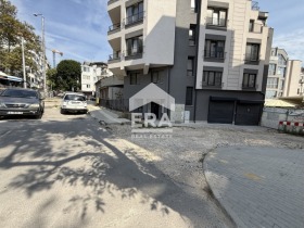 ГАРАЖ, ПАРКОМЯСТО, 33 m2