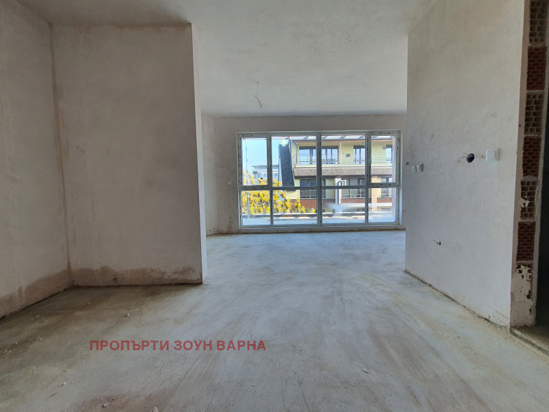 Na sprzedaż  Studio Warna , Kolchozen pazar , 56 mkw | 90552773 - obraz [5]