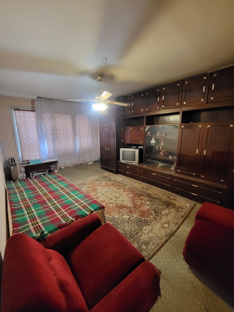 Продава  2-стаен град Плевен , Дружба 3 , 63 кв.м | 50668241