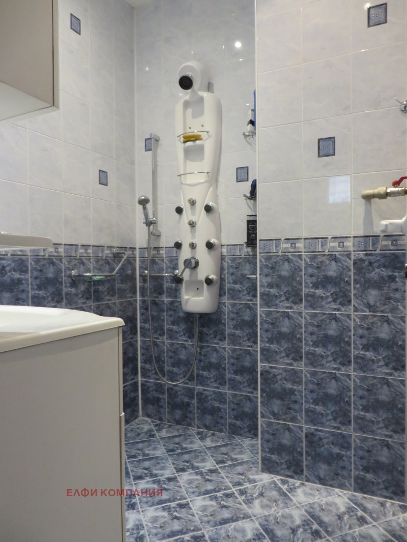 Продава  3-стаен град София , Център , 90 кв.м | 88083528 - изображение [16]