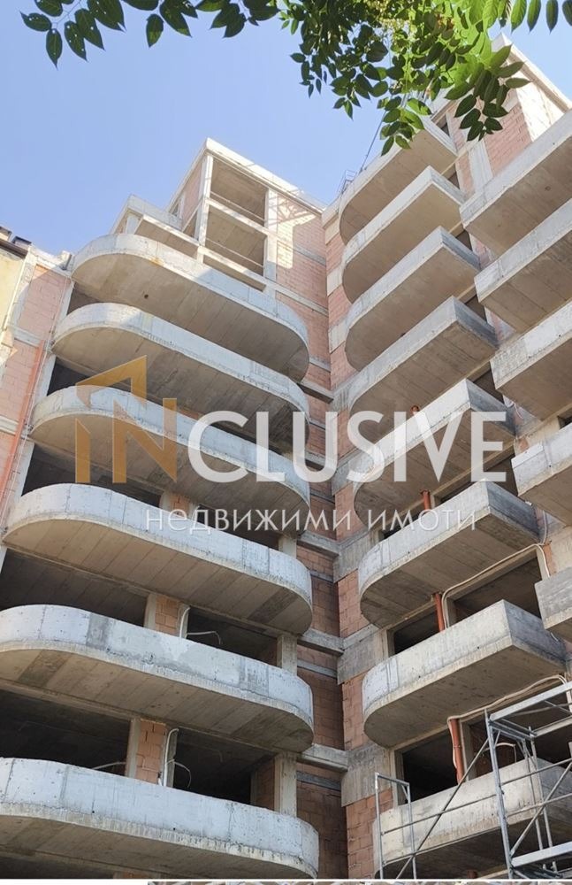 En venta  2 dormitorios Sofia , Oborishte , 147 metros cuadrados | 23957078 - imagen [2]