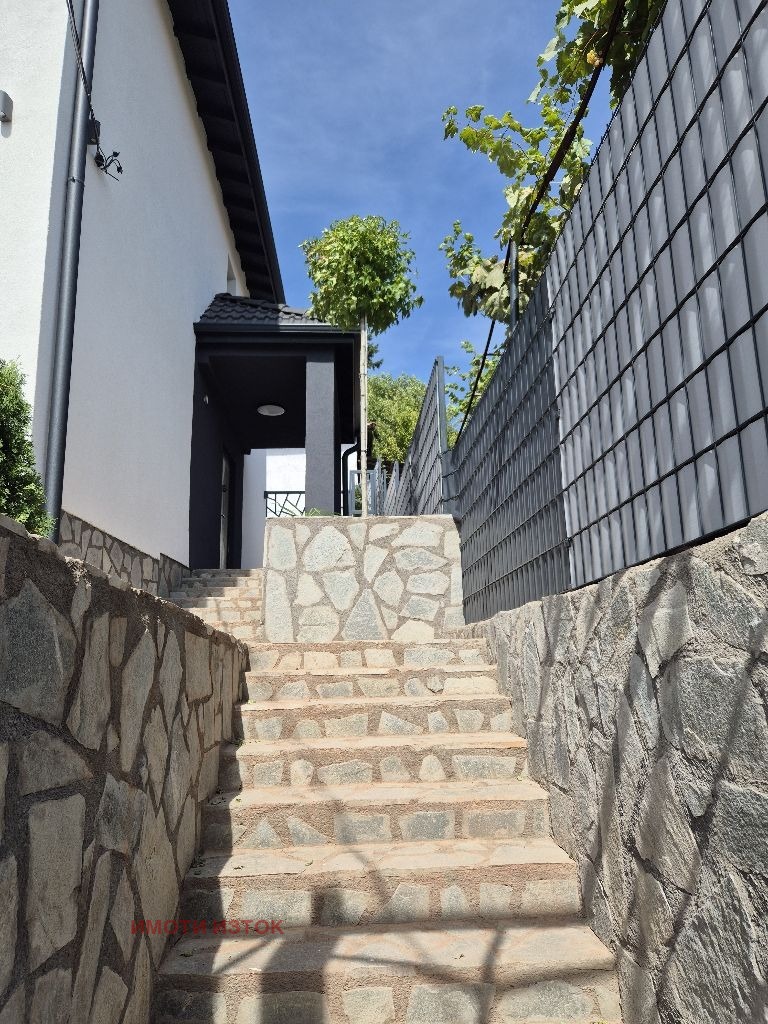 Zu verkaufen  Haus Pernik , Warosch , 188 qm | 22260161 - Bild [6]