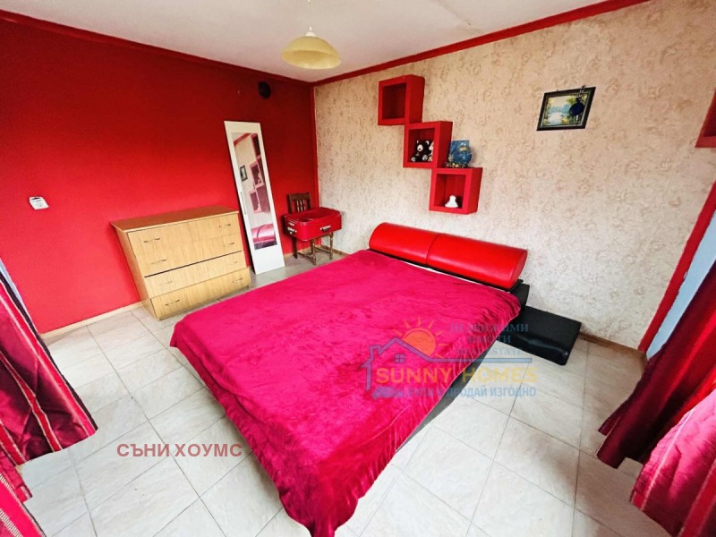 Продава КЪЩА, гр. Велико Търново, Света гора, снимка 15 - Къщи - 52649177