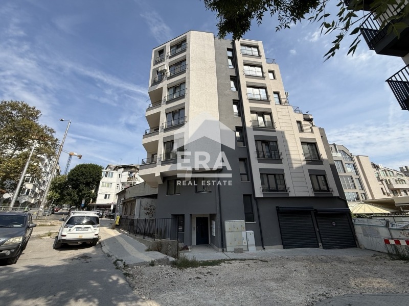 Продава ГАРАЖ, ПАРКОМЯСТО, гр. Варна, Център, снимка 6 - Гаражи и паркоместа - 56195468