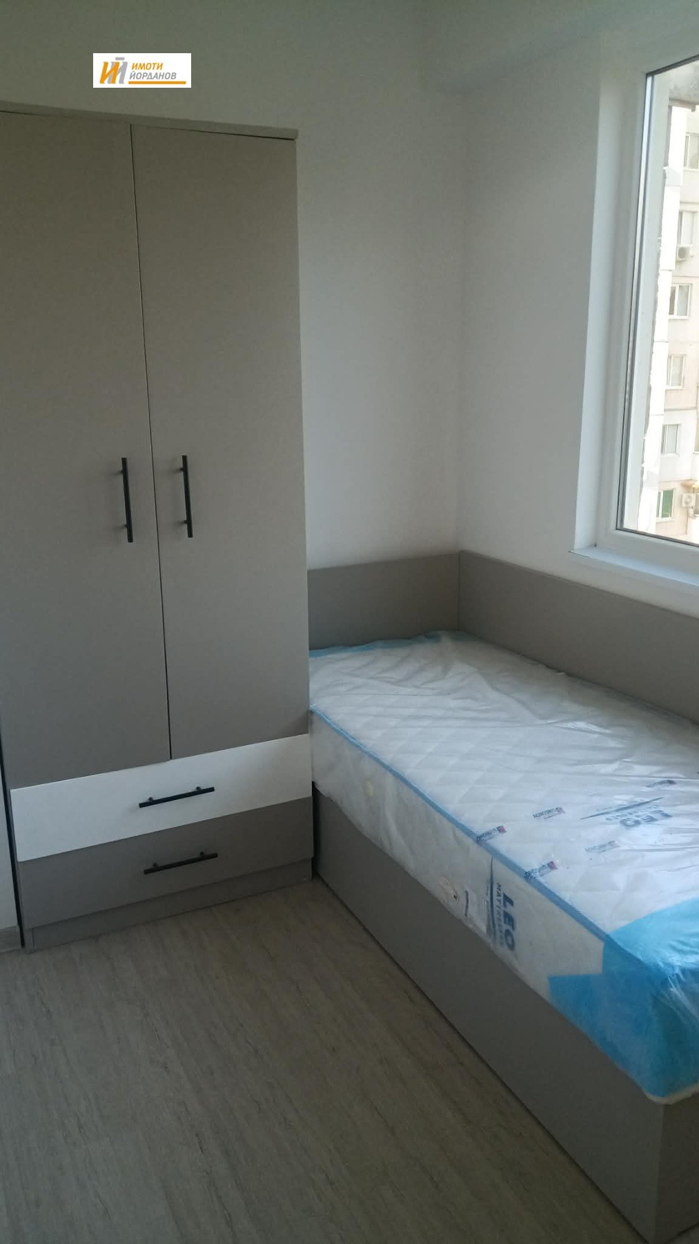Продава 3-СТАЕН, гр. Велико Търново, Бузлуджа, снимка 3 - Апартаменти - 56125470