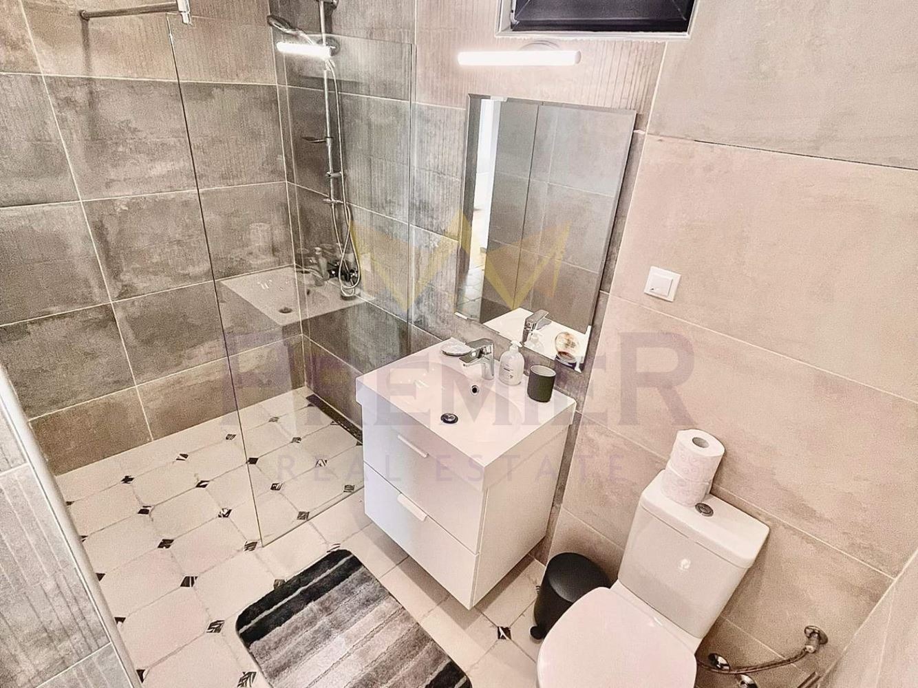Продава КЪЩА, гр. Балчик, област Добрич, снимка 10 - Къщи - 54674742