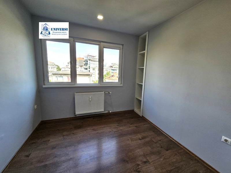 Продава  3-стаен град София , Гео Милев , 59 кв.м | 16539751 - изображение [12]