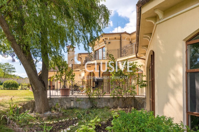 Till salu  Hus region Varna , Priselci , 1600 kvm | 21883060 - bild [2]