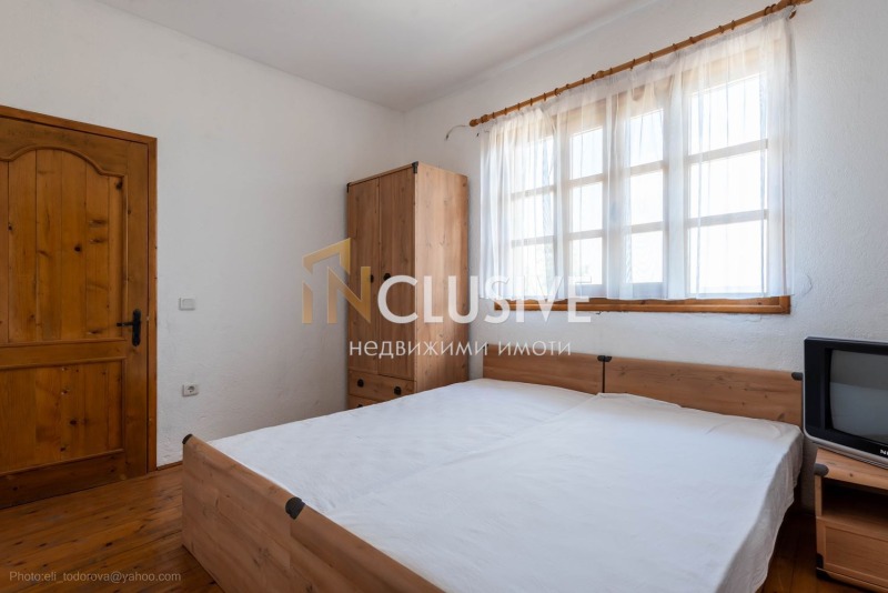 Till salu  Hus region Varna , Priselci , 1600 kvm | 21883060 - bild [11]
