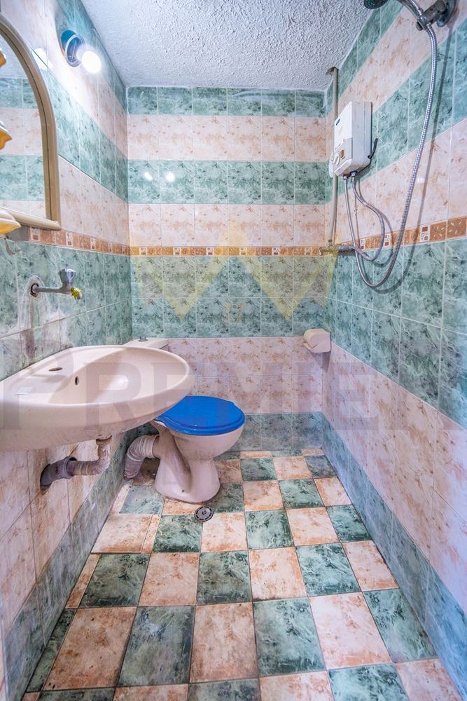 Продава КЪЩА, гр. Балчик, област Добрич, снимка 13 - Къщи - 54250741