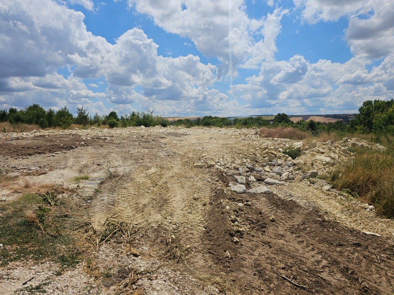 Продава  Парцел град Разград , Промишлена зона - Запад , 800 кв.м | 55961319