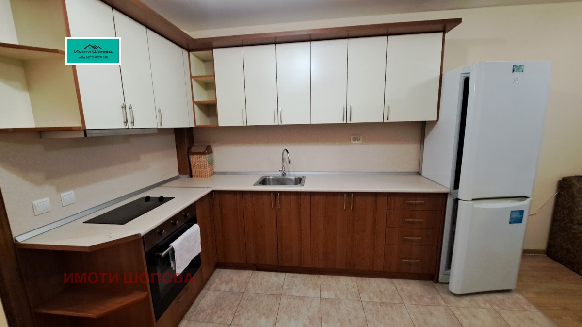 Продава  2-стаен област Благоевград , гр. Петрич , 75 кв.м | 63403694