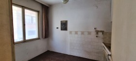 Piso de la casa Karnobat, región Burgas 4