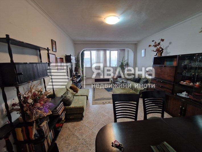 Na prodej  1 ložnice Sofia , Ljulin 3 , 82 m2 | 13881813 - obraz [2]