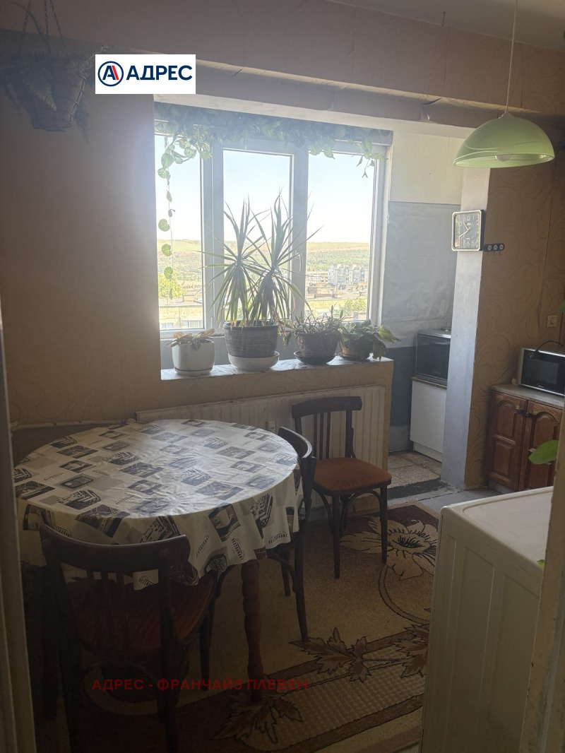 Продава 2-СТАЕН, гр. Плевен, Сторгозия, снимка 4 - Апартаменти - 52600314