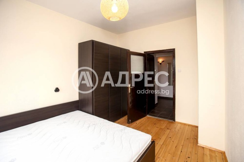 Eladó  2 hálószobás Sofia , Doktorski pametnik , 118 négyzetméter | 69910182 - kép [9]