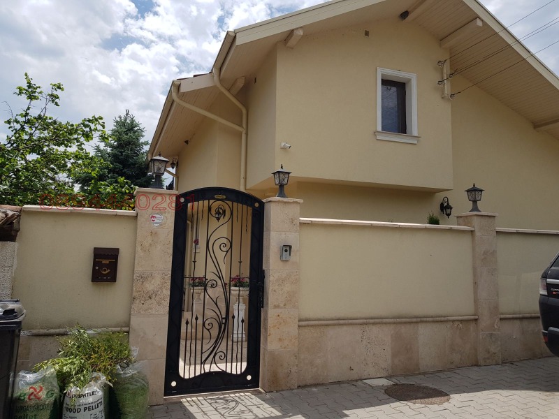 Продава КЪЩА, гр. Бургас, Ветрен