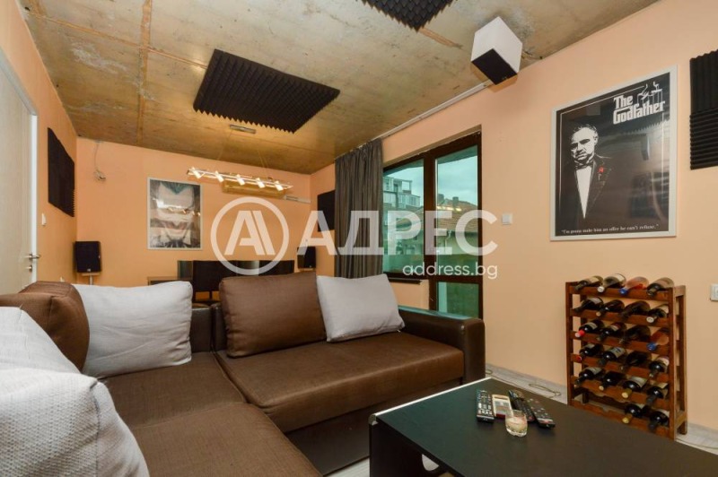 Продава КЪЩА, гр. Бургас, Сарафово, снимка 3 - Къщи - 52492364