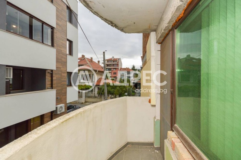 Продава КЪЩА, гр. Бургас, Сарафово, снимка 12 - Къщи - 52492364