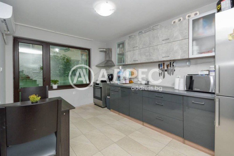 Продава КЪЩА, гр. Бургас, Сарафово, снимка 8 - Къщи - 52492364