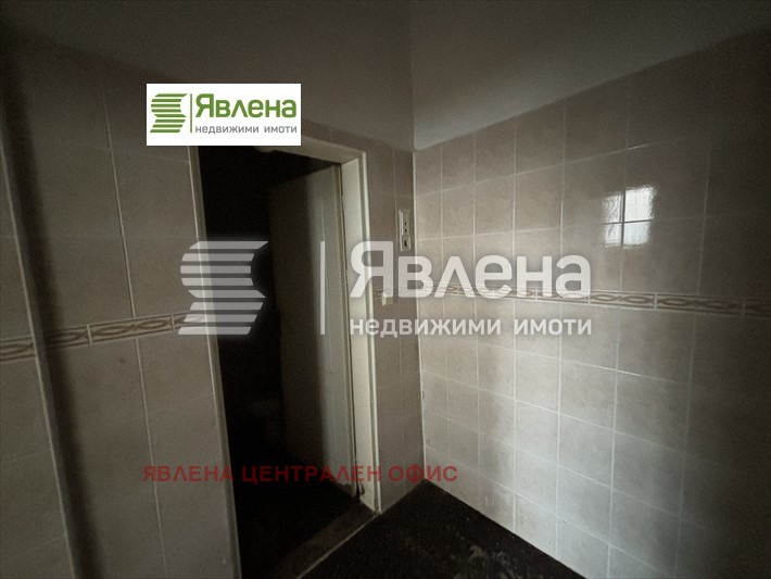 Продава МАГАЗИН, гр. Пловдив, Център, снимка 4 - Магазини - 48951176