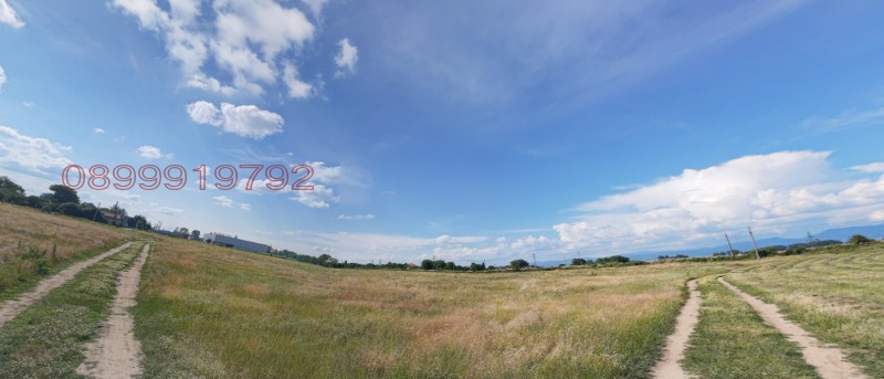 Na prodej  Spiknutí Sofia , Dimitar Milenkov , 4409 m2 | 45784207 - obraz [3]