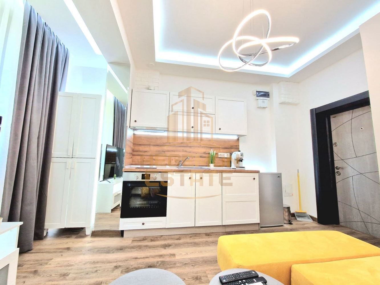 Продава 1-СТАЕН, гр. Варна, Център, снимка 4 - Апартаменти - 54562900