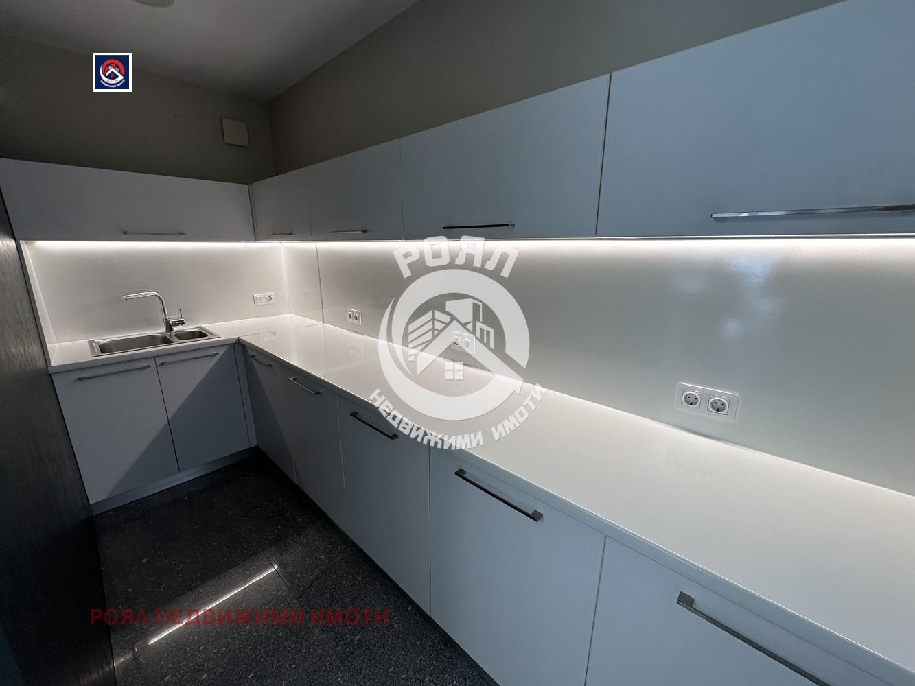 Продава ОФИС, гр. Пловдив, Център, снимка 4 - Офиси - 55288643