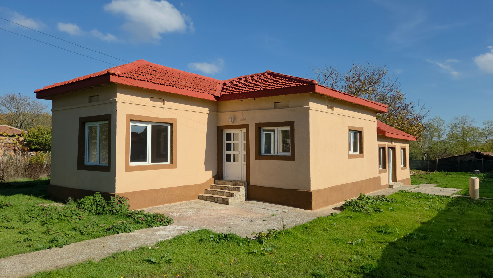 Продава КЪЩА, с. Чернооково, област Добрич