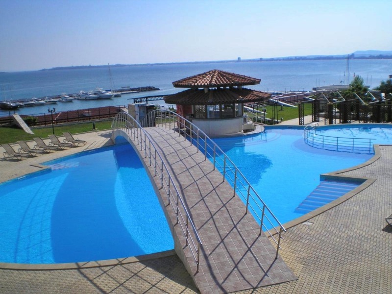 En venta  2 dormitorios región Burgas , Sveti Vlas , 92 metros cuadrados | 70931133 - imagen [16]