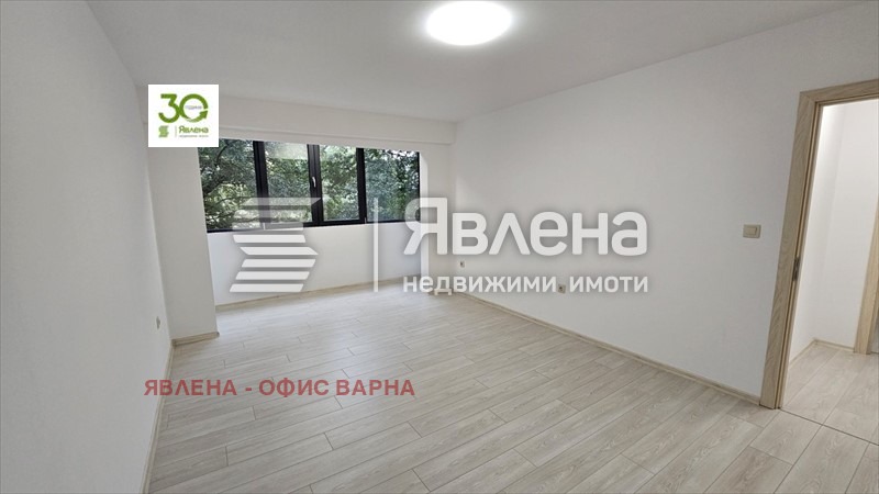 Продава 4-СТАЕН, гр. Варна, Цветен квартал, снимка 12 - Aпартаменти - 47297609