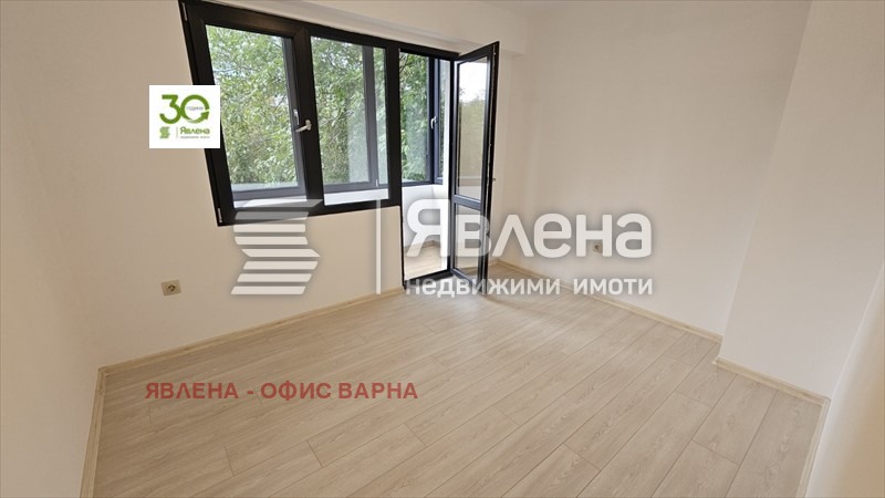 Продава 4-СТАЕН, гр. Варна, Цветен квартал, снимка 4 - Aпартаменти - 47297609