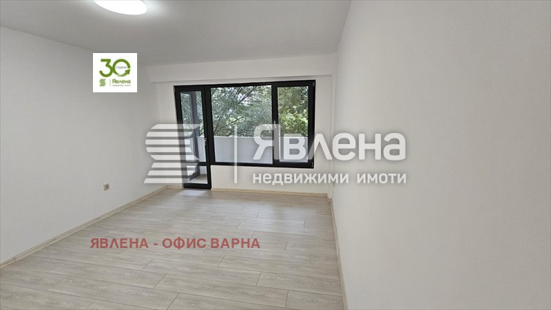 Продава 4-СТАЕН, гр. Варна, Цветен квартал, снимка 11 - Aпартаменти - 47297609