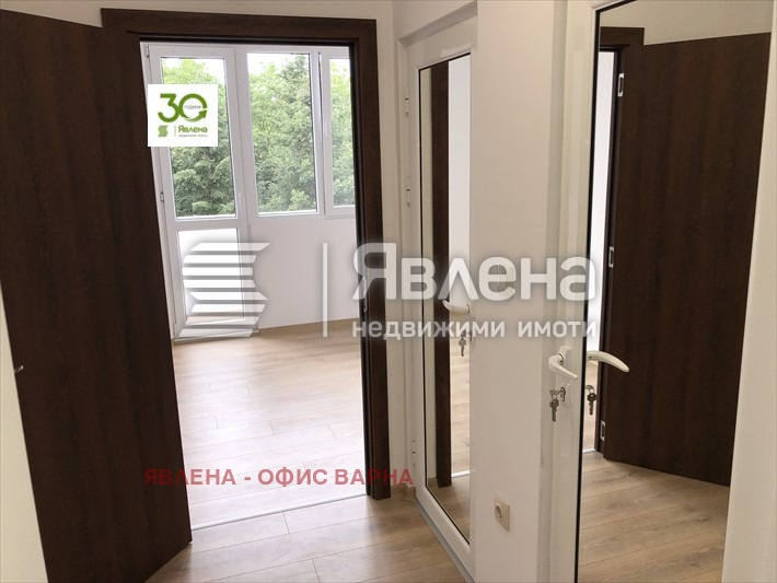 Продава 4-СТАЕН, гр. Варна, Цветен квартал, снимка 3 - Aпартаменти - 47297609