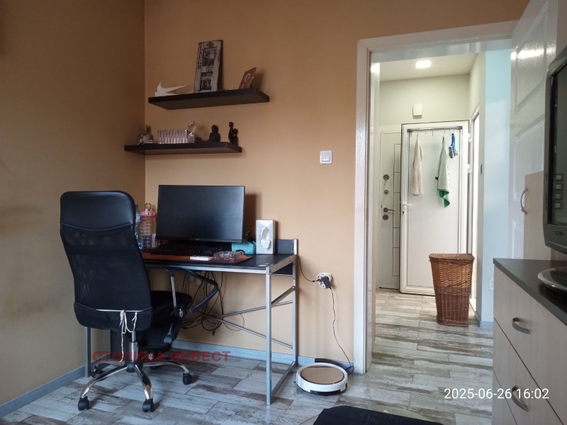 Продава  Етаж от къща град Русе , Широк център , 105 кв.м | 29178878 - изображение [6]