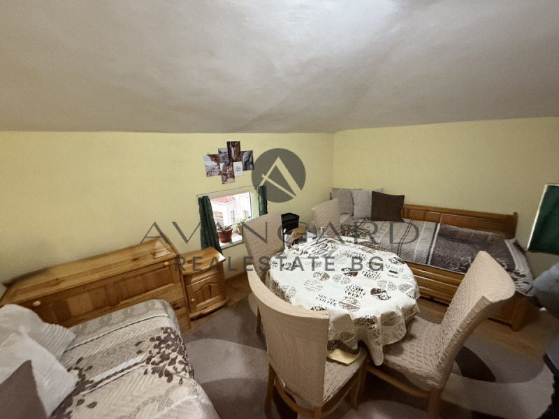 Продава ЕТАЖ ОТ КЪЩА, гр. Пловдив, Център