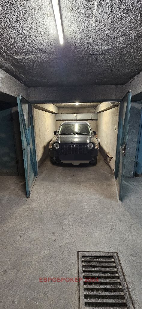 Zu verkaufen  Garage Sofia , Belite brezi , 17 qm | 46667125 - Bild [4]