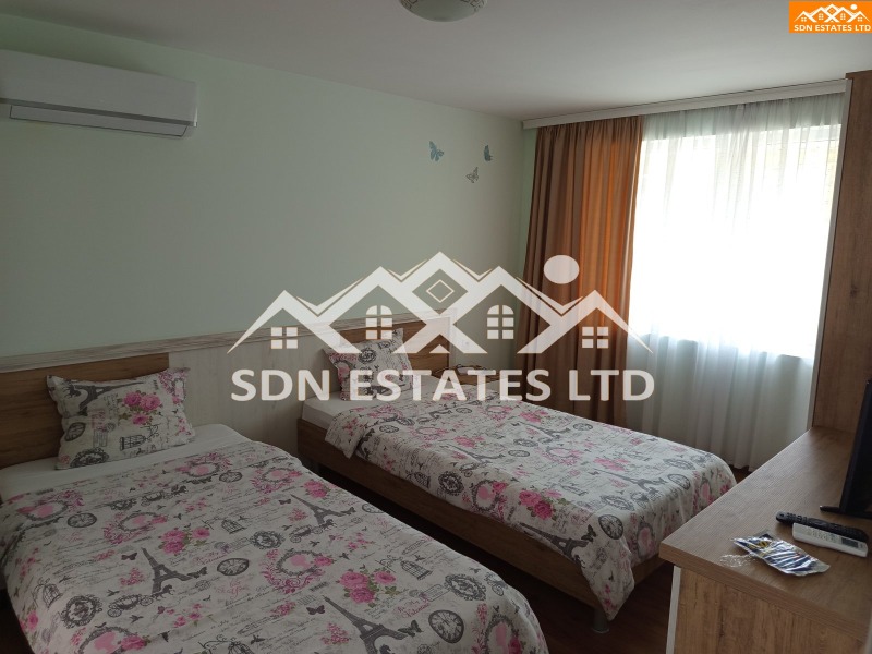 Продава ХОТЕЛ, гр. Павел баня, област Стара Загора, снимка 15 - Хотели - 52701201