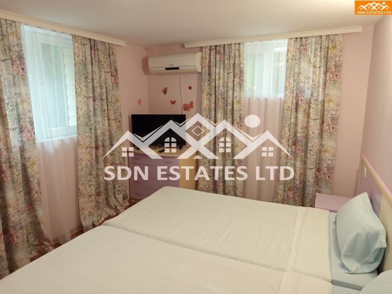 Продава ХОТЕЛ, гр. Павел баня, област Стара Загора, снимка 6 - Хотели - 52701201