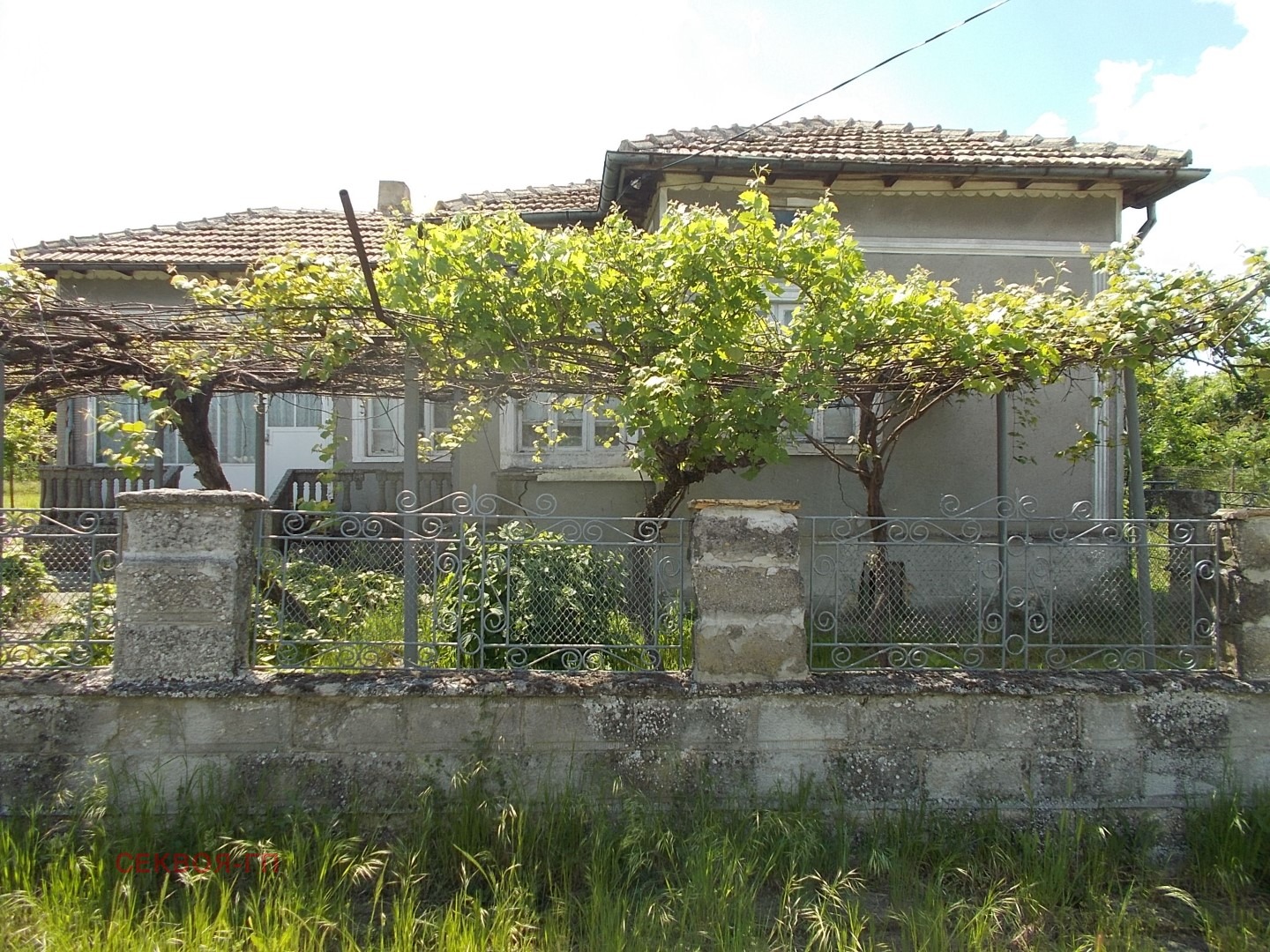 Продава КЪЩА, с. Крушари, област Добрич