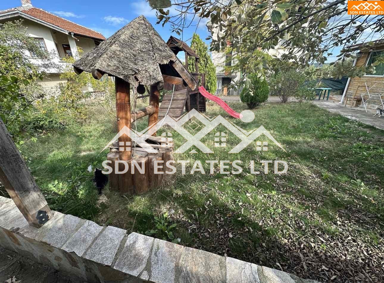 Продава ХОТЕЛ, гр. Павел баня, област Стара Загора, снимка 2 - Хотели - 52701201