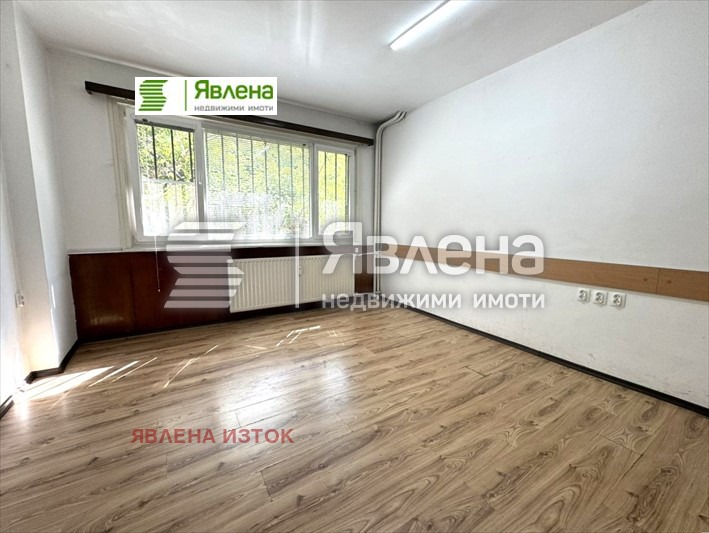 Продава  2-стаен, град София, Красно село •  139 800 EUR • ID 59363522 — holmes.bg - [1] 